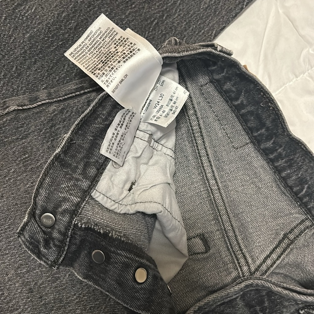 Levis high rise 501 - Picture 2 of 4